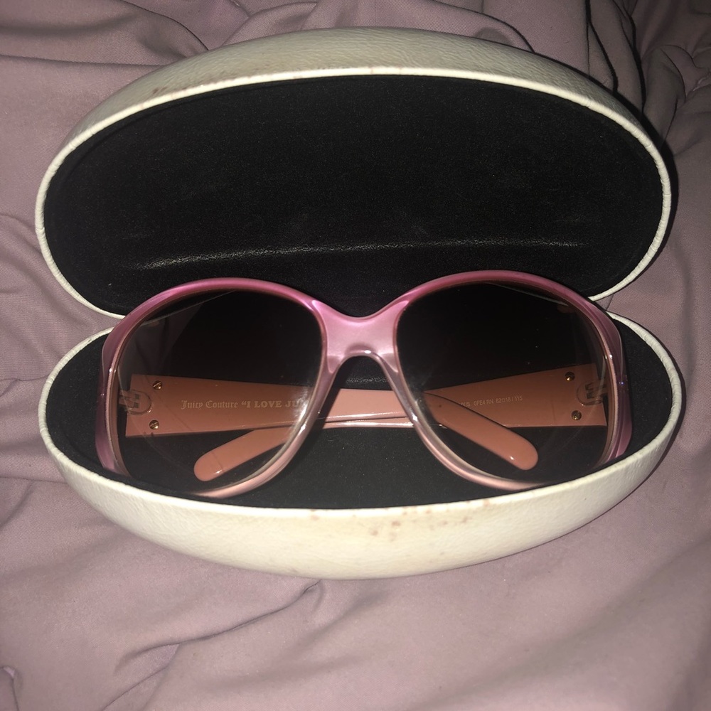 Light Pink Juicy Couture Sunglasses with case